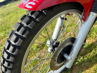 Moto Honda Dominator