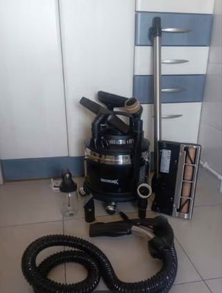 Aspirador Majestic Filterqueen 95 th Aniversary