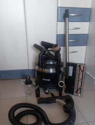 Aspirador Majestic Filterqueen 95 th Aniversary