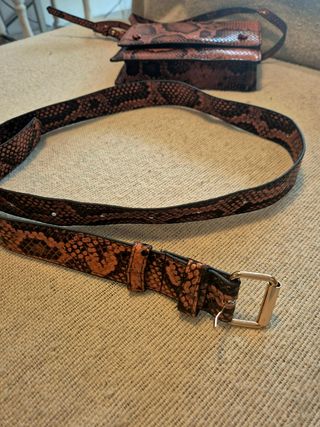 Bolso bandolera  y cinturón s juego