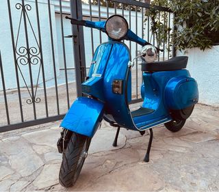 Vespa PK75 del ‘85 restaurada.