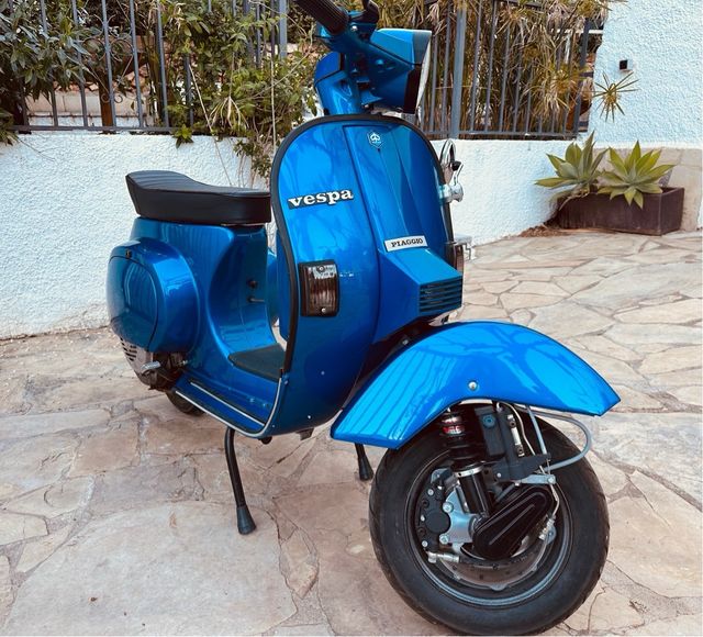 Vespa PK75 del ‘85 restaurada.