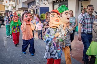 GIGANTES Y CABEZUDOS