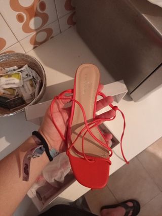 Sandalias de verano rojas
