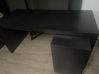 Escritorio IKEA negro