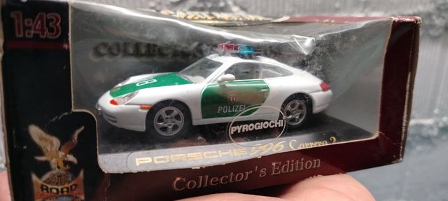 Porsche 997 Carrera 2 Polizei 1:43