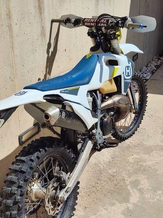 HUSQVARNA TE 300 2022