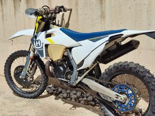 HUSQVARNA TE 300 2022