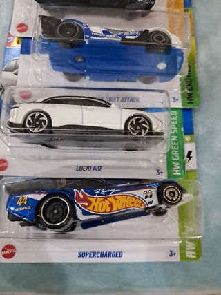 Hot wheels 