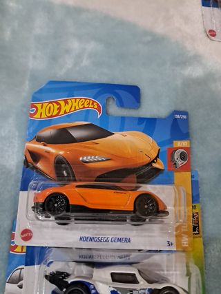 Hot wheels 