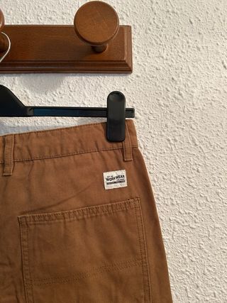 *Pantalón vaquero marrón talla 40 Lefties