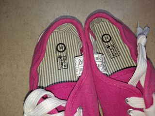 Zapatillas Mujer.Rosa fucsia. Talla 38. Nuevas