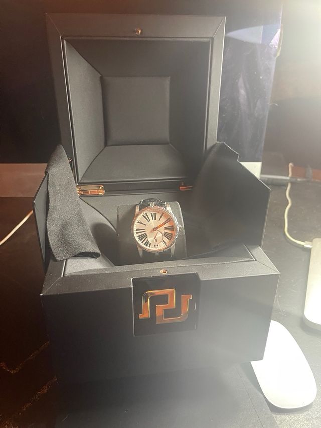 Reloj Roger Dubuis Excalibur.