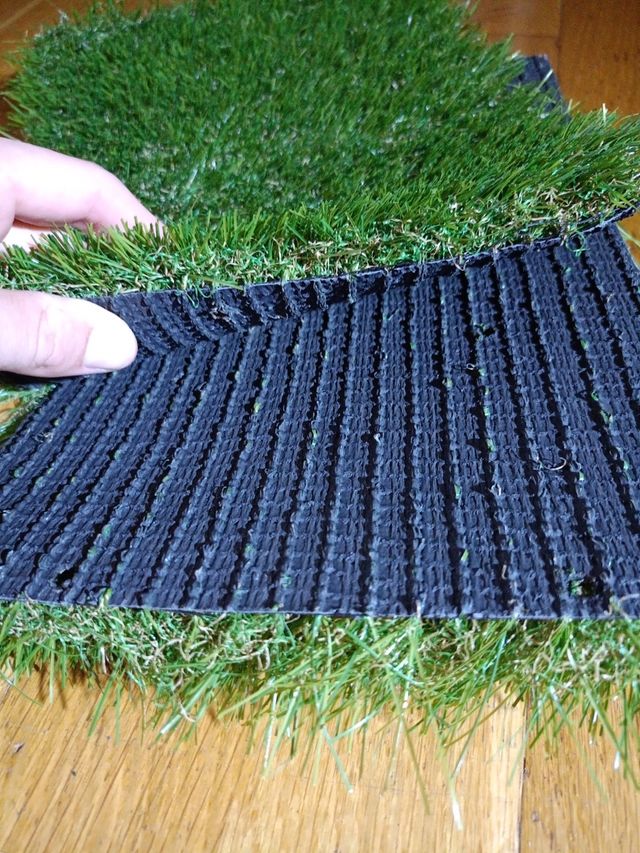 Cortes y rollos de cesped artificial