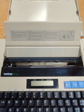 Máquina de escribir Brother BP-30