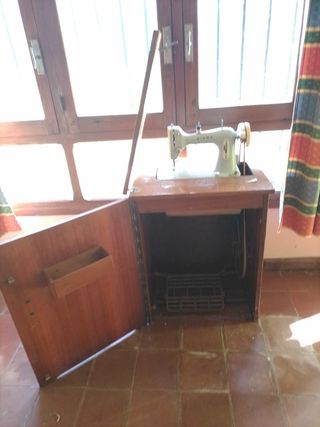 Máquina de coser