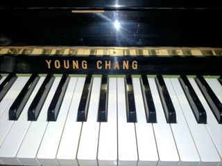 Piano de pared