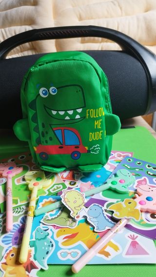 Mini mochila Dinosaurio con bolígrafo