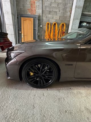 Infiniti Q50S Hybrid 364 CV