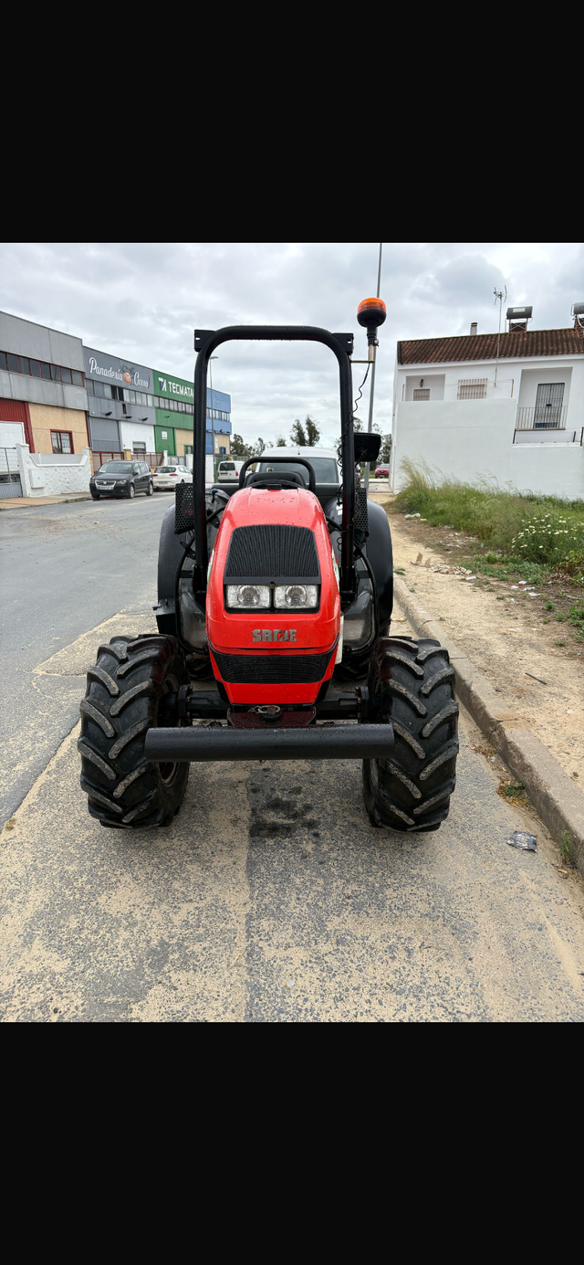 ALQUILER TRACTOR