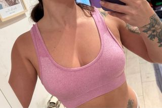 Top deporte rosa