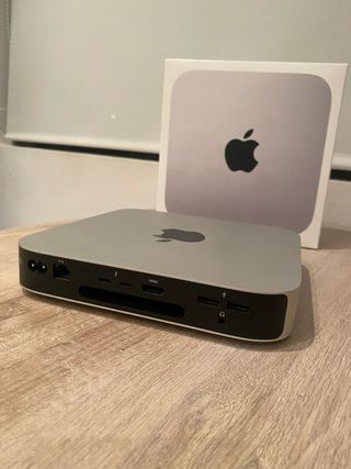 MAC MINI 2023 M2 / 16 GB / 512 GB RAM / 16 NUCLEOS