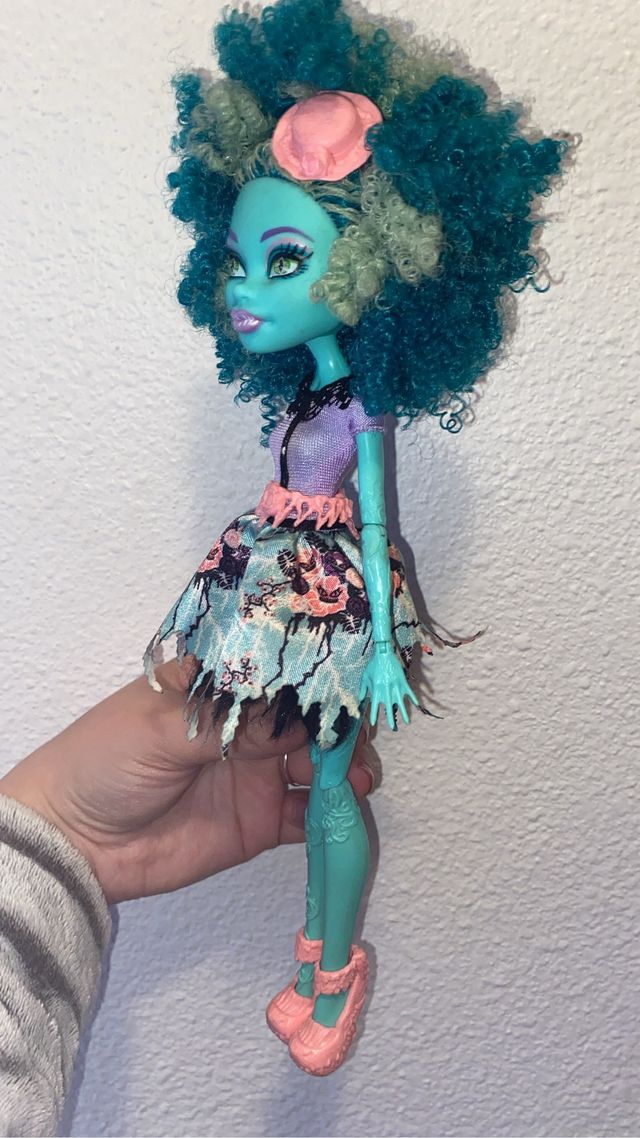 Monster high Honey Swamp