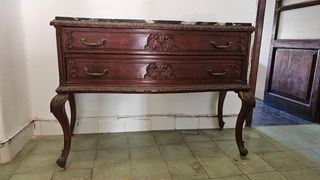 Cómoda antigua vintage
