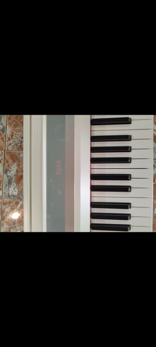Teclado eléctrico KORG SP 170