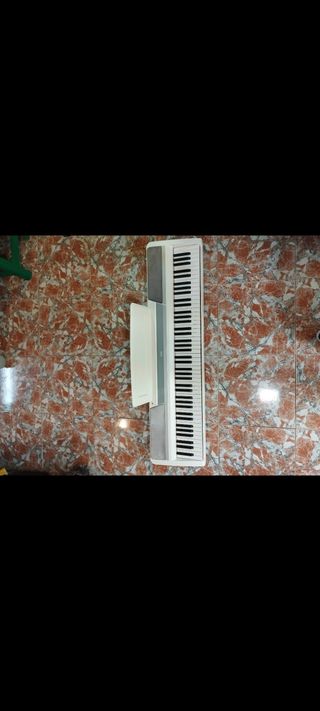 Teclado eléctrico KORG SP 170
