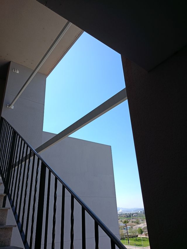 Cerramiento de terrazas, fachadas, celosías