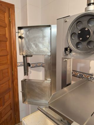 Sierra para huesos / carnes y congelados.