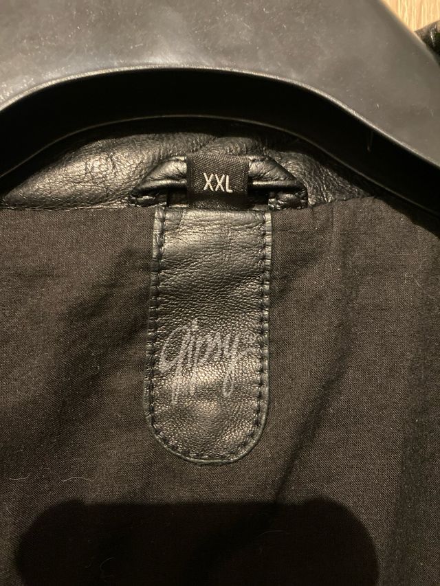 Cazadora cuero mujer