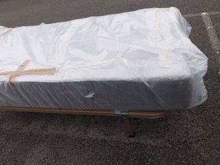 Se vende una cama de una plaza en buen estado