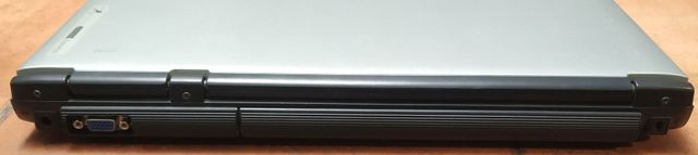 Computer portatile ACER Aspire 1414WLMi con Windows XP Home