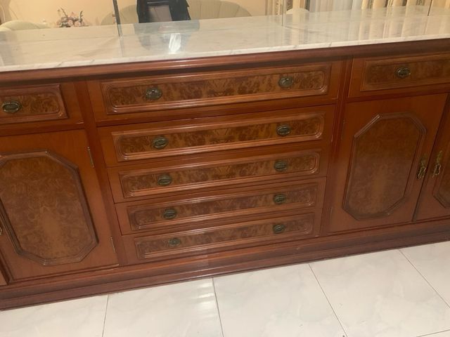 Mueble salón con espejo