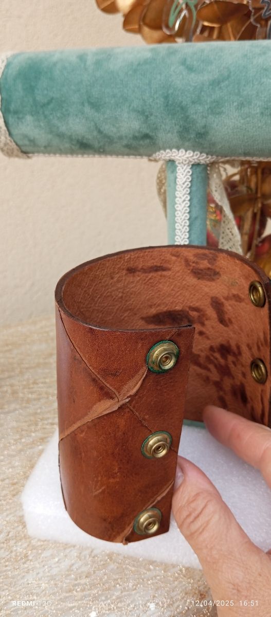 Bracciale in vero cuoio