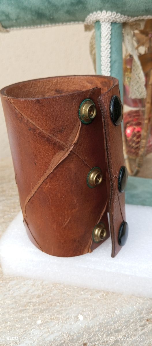 Bracciale in vero cuoio