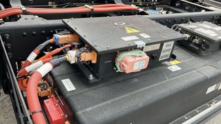 Dongfeng Box QUANTRON EV4 PLATAFORMA ELEVADORA 900 Kilos