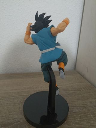 Figura de Goku Dragón Ball