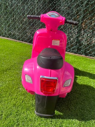Moto vespa de batería