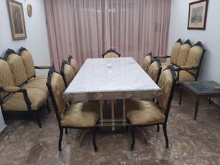 2 tresillos y 7 sillas