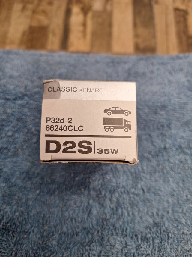 Faro para coche xenón D2R