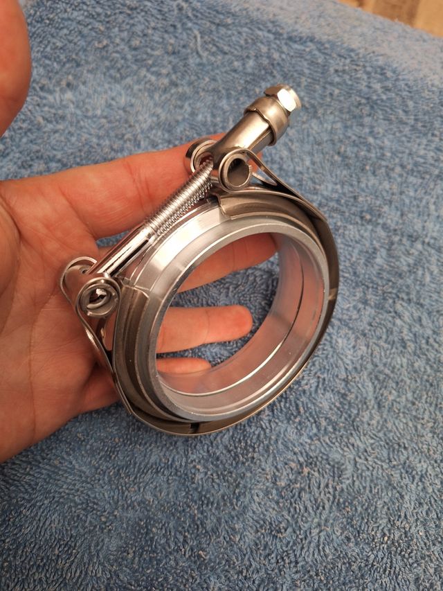 Abrazadera de tubo de escape