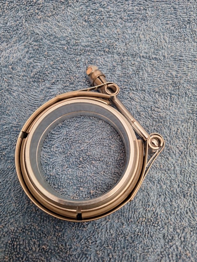 Abrazadera de tubo de escape