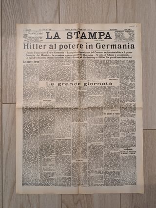 I GRANDI FATTI RIVISSUTI SUI GIORNALI Vol.4  DE