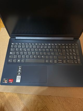 Ordenador portátil Lenovo