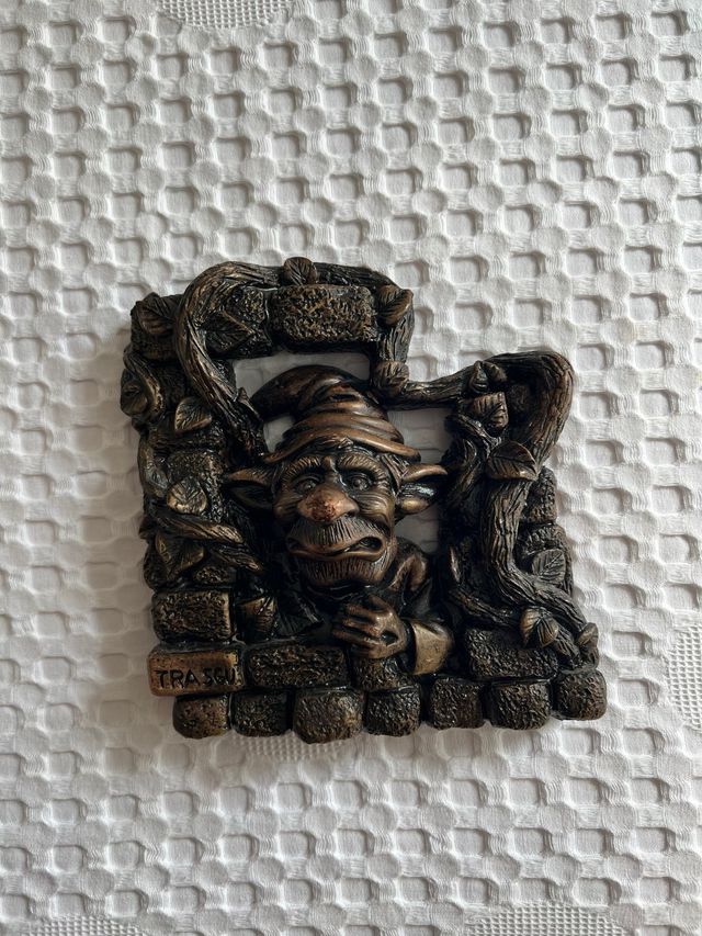 Figura de pared el trasgu