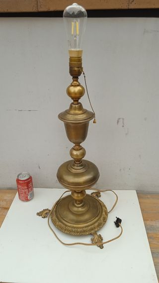 Lampara antigua bronce labrado vintage Art Decó 