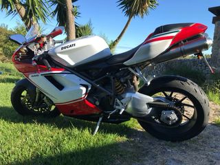 Se vende ducati 848
